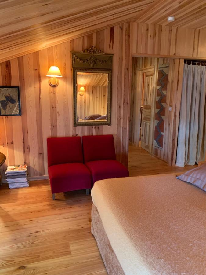 Le Bouchet-Saint-Nicolas Le Potala Bed & Breakfast エクステリア 写真
