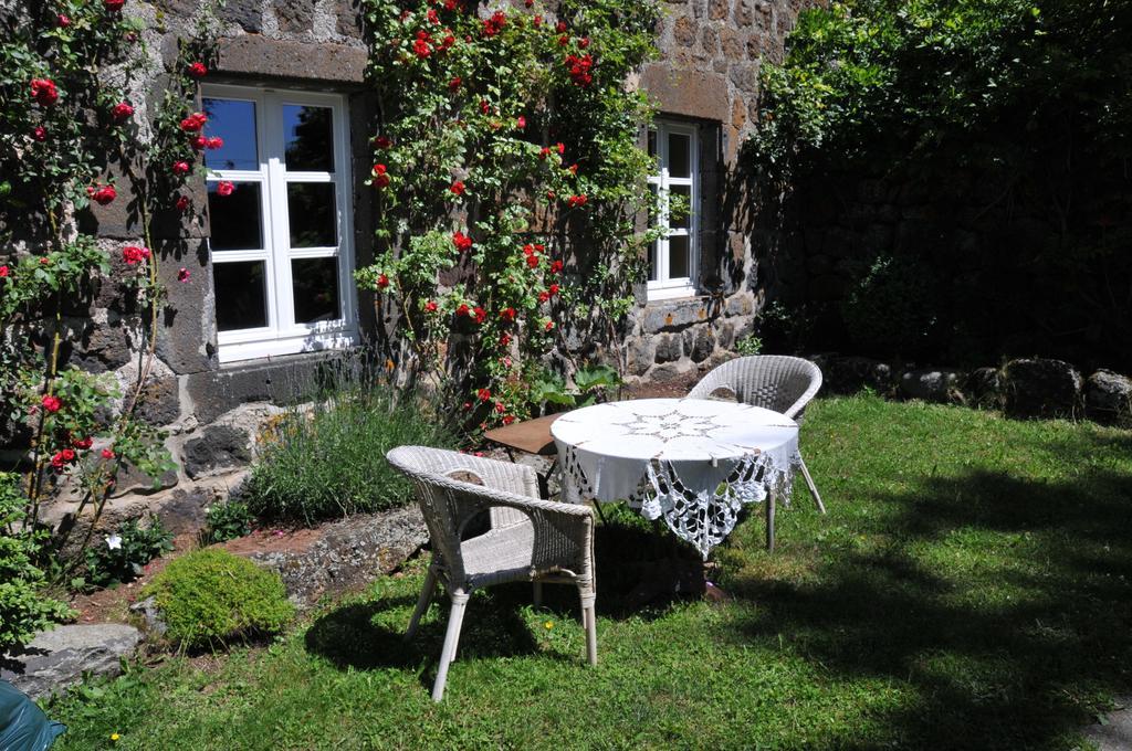 Le Bouchet-Saint-Nicolas Le Potala Bed & Breakfast エクステリア 写真
